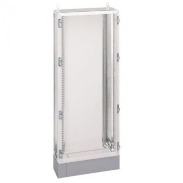 HAGER Quadro 5 álló szekrény(váz), lábazattal 1710x700x400mm (FM217)