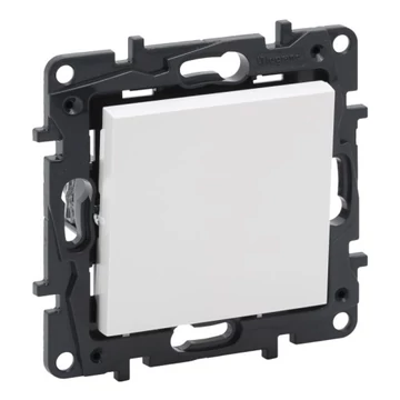 LEGRAND Niloé Step keresztkapcsoló, 10AX, fehér (863107)