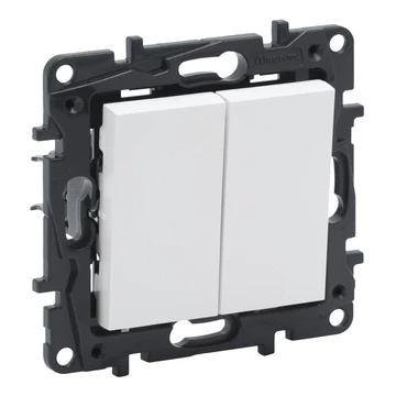 LEGRAND Niloé Step kettős nyomó, 6A, fehér (863112)