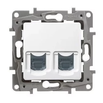 LEGRAND Niloé RJ11 + RJ45 Cat.5 UTP csatlakozóaljzat, fehér (764570)