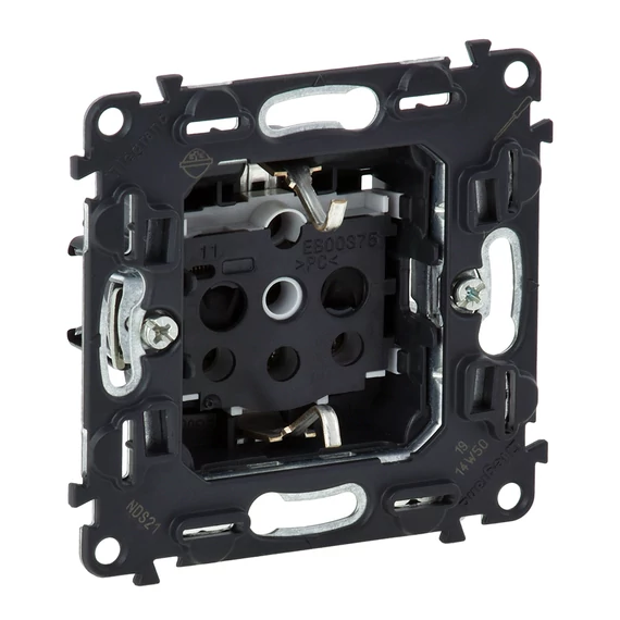 LEGRAND Valena InMatic 2P+F csatlakozóaljzat mechanizmus biztonsági zsaluval, csavaros vezetékbekötéssel (753024)