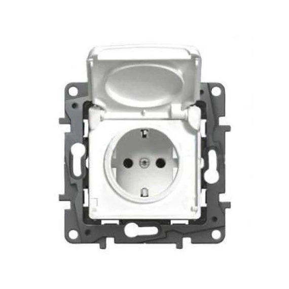 LEGRAND Niloé 2P+F aljzat IP44 biztonsági zsaluval, fehér (764531)