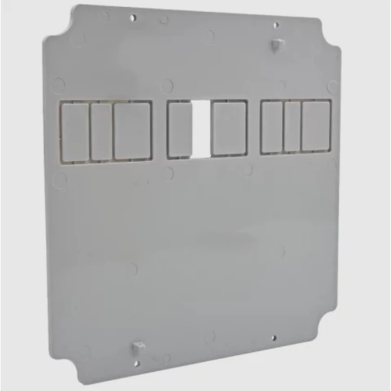 CSATÁRI PLAST PVT 3030 KM szerelőlap új típusú szekrényekhez, műanyag, 300x300x3mm (CSP93000011)