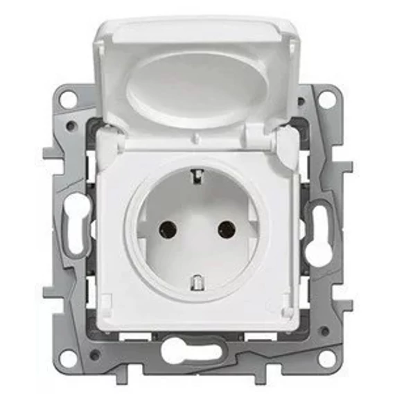 LEGRAND Niloé 2P+F aljzat csapófedeles biztonsági zsaluval, fehér (764532)
