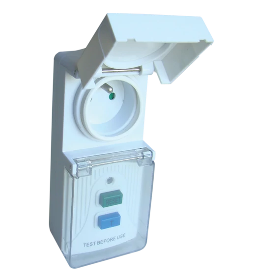 TRACON Áram-védőkapcsolós adapter, csapos védőérintkezővel, 16A, 30mA, 6kA, IP44, A / AC, E2 (TFGA-4F)